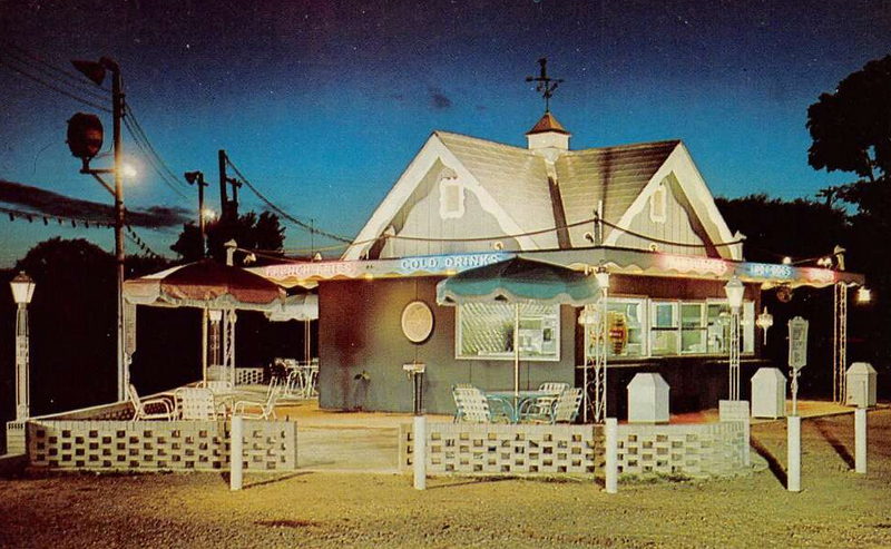 Bill Stewarts Drive-In Restaurant - Vintage Postcard (newer photo)